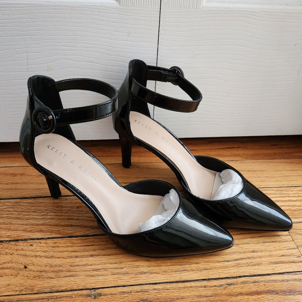 Kelly & Katie Black Patent Pump
